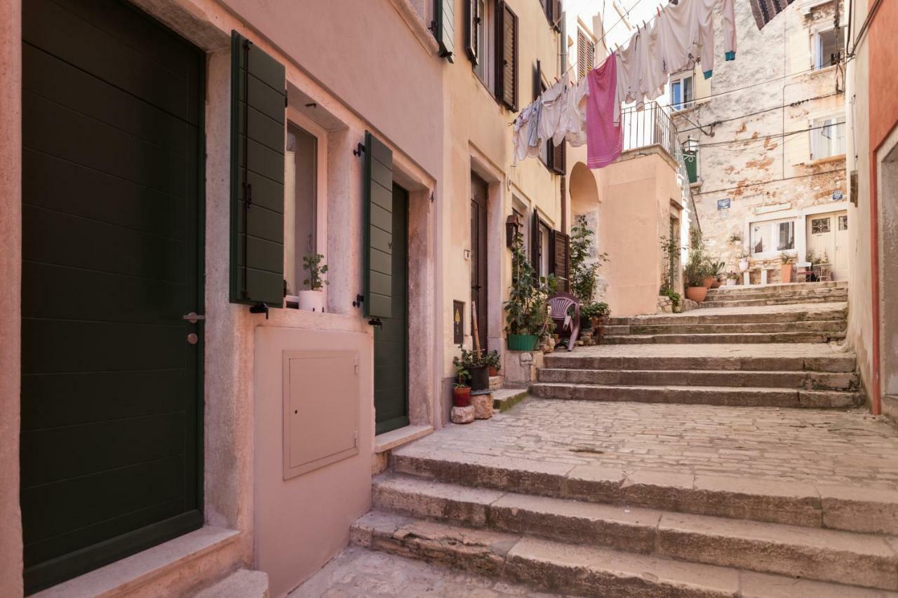 Apartments Stube 4 Rovinj Exterior foto
